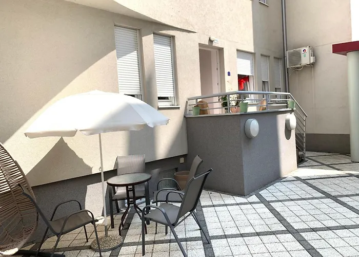 Διαμέρισμα Petra *